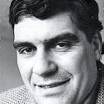 «Сергей Довлатов» участника Нина Николаевна Аловерт - фотохудожник, проживает в Нью-Йорке - http://slovo.ws/bio/rus/Dovlatov_Sergei_Donatovich/index.html. Под лицензией Добросовестное использование с сайта Википедия - https://ru.wikipedia.org/wiki/%D0%A4%D0%B0%D0%B9%D0%BB:%D0%A1%D0%B5%D1%80%D0%B3%D0%B5%D0%B9_%D0%94%D0%BE%D0%B2%D0%BB%D0%B0%D1%82%D0%BE%D0%B2.jpg#/media/File:%D0%A1%D0%B5%D1%80%D0%B3%D0%B5%D0%B9_%D0%94%D0%BE%D0%B2%D0%BB%D0%B0%D1%82%D0%BE%D0%B2.jpg