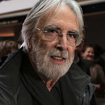 „Michael Haneke Wien 2014“ von Manfred Werner - Tsui - Eigenes Werk. Lizenziert unter CC BY-SA 3.0 über Wikimedia Commons - https://commons.wikimedia.org/wiki/File:Michael_Haneke_Wien_2014.jpg#/media/File:Michael_Haneke_Wien_2014.jpg