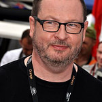 „Lars Von Trier Cannes 2011“ von Georges Biard. Lizenziert unter CC BY-SA 3.0 über Wikimedia Commons - http://commons.wikimedia.org/wiki/File:Lars_Von_Trier_Cannes_2011.jpg#/media/File:Lars_Von_Trier_Cannes_2011.jpg