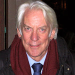 «Donald-Sutherland» участника Milaub and Liftarn - Cropped from Image:Ben&Donald-1-.jpg. Под лицензией CC BY-SA 3.0 с сайта Викисклада - https://commons.wikimedia.org/wiki/File:Donald-Sutherland.jpg#/media/File:Donald-Sutherland.jpg