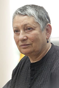 «Lyudmila Ulitskaya 2» участника Dmitry Rozhkov - собственная работа. Под лицензией CC BY-SA 3.0 с сайта Викисклада - https://commons.wikimedia.org/wiki/File:Lyudmila_Ulitskaya_2.jpg#/media/File:Lyudmila_Ulitskaya_2.jpg