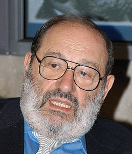 «Umberto Eco 01» участника Università Reggio Calabria - Ufficio Stampa Università Mediterranea di Reggio Calabria. Под лицензией CC BY-SA 3.0 с сайта Викисклада - https://commons.wikimedia.org/wiki/File:Umberto_Eco_01.jpg#/media/File:Umberto_Eco_01.jpg
