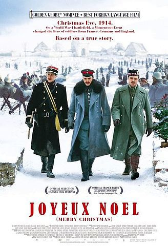 «Merry Christmas film» участника Nord-Ouest Productions - http://en.wikipedia.org/wiki/File:MerryChristmasfilmPoster3.jpg. Под лицензией Добросовестное использование с сайта Википедия - https://ru.wikipedia.org/wiki/%D0%A4%D0%B0%D0%B9%D0%BB:Merry_Christmas_film.jpg#/media/File:Merry_Christmas_film.jpg