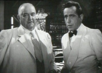 «Humphrey Bogart and Sydney Greenstreet in Casablanca crop» участника Trailer screenshot - Casablanca trailer. Под лицензией Общественное достояние с сайта Викисклада - https://commons.wikimedia.org/wiki/File:Humphrey_Bogart_and_Sydney_Greenstreet_in_Casablanca_crop.jpg#/media/File:Humphrey_Bogart_and_Sydney_Greenstreet_in_Casablanca_crop.jpg